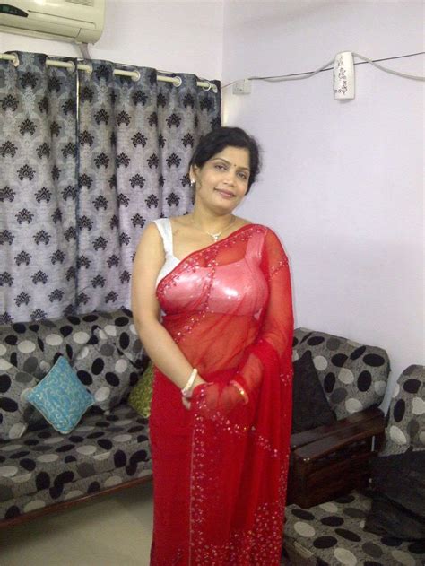 desi anty sexy|Desi Aunty Photos, Download The BEST Free Desi Aunty Stock。